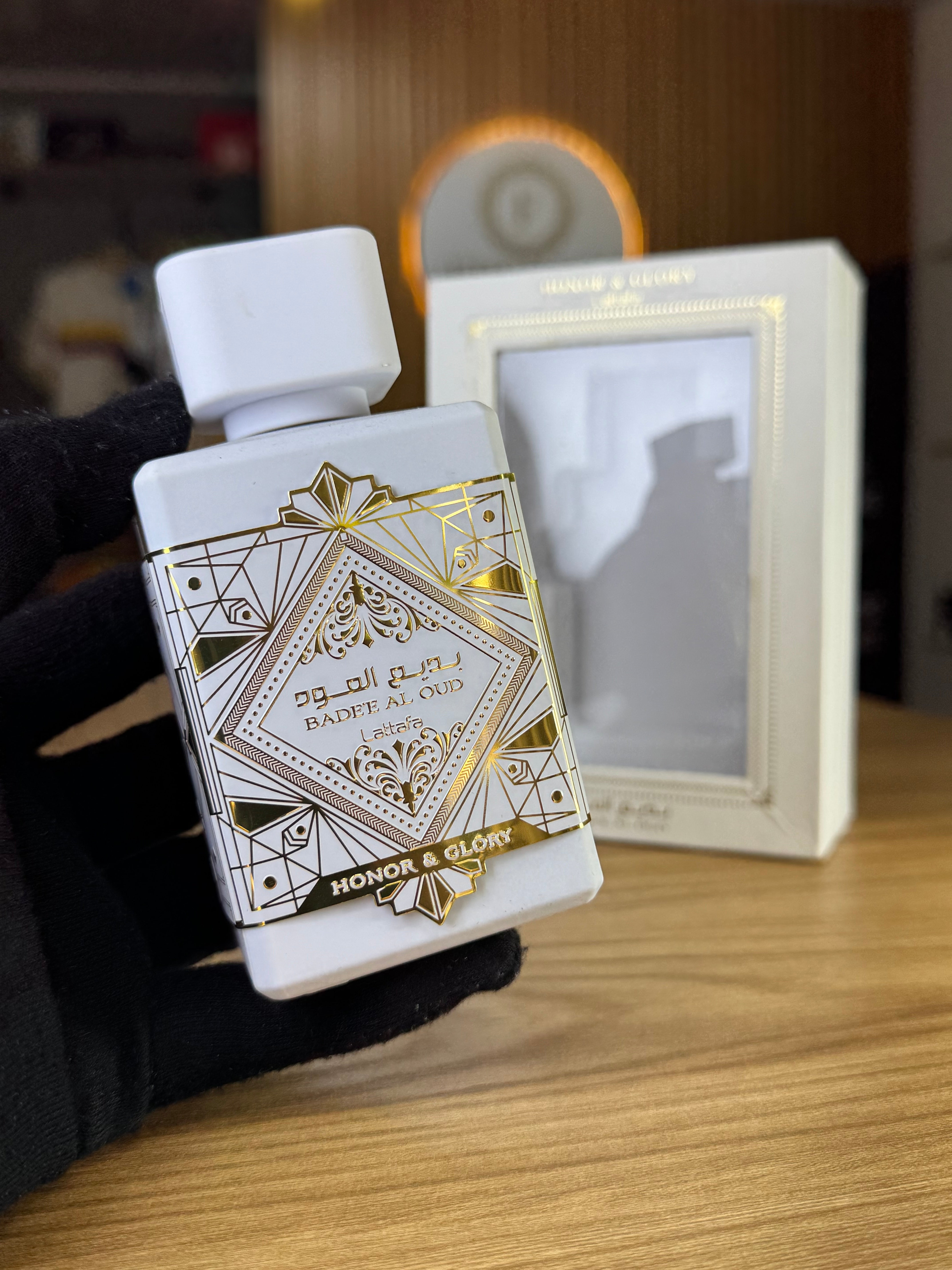 Bade'e Al oud Honor & Glory by Lattafa Perfumes 100ml