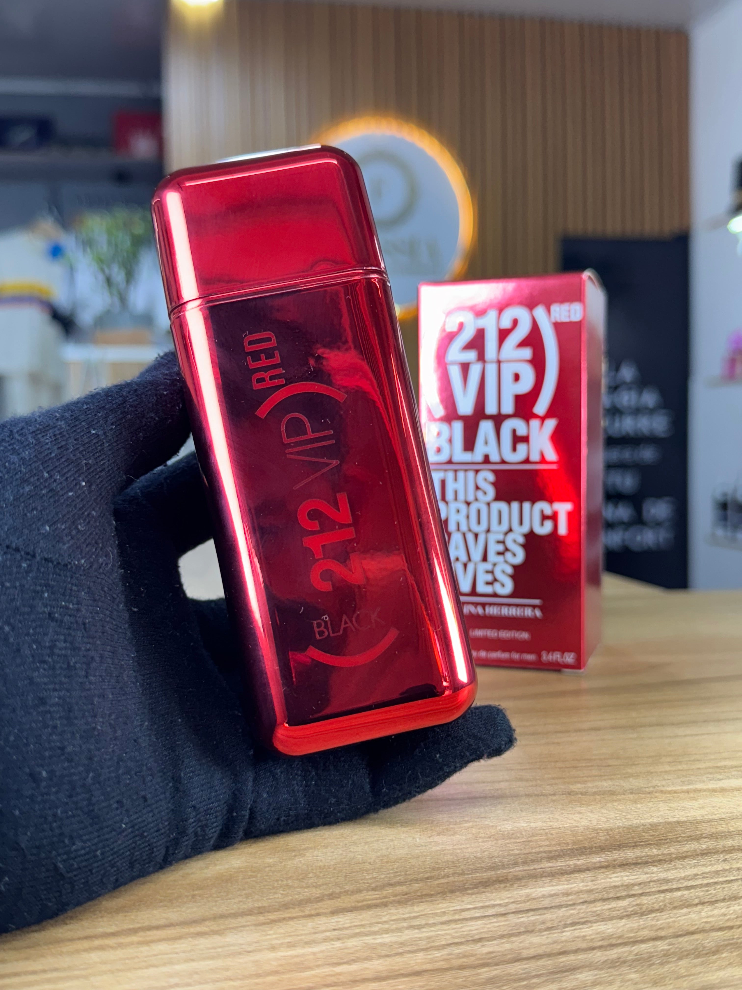 212 VIP Red by Carolina Herrera 100ml